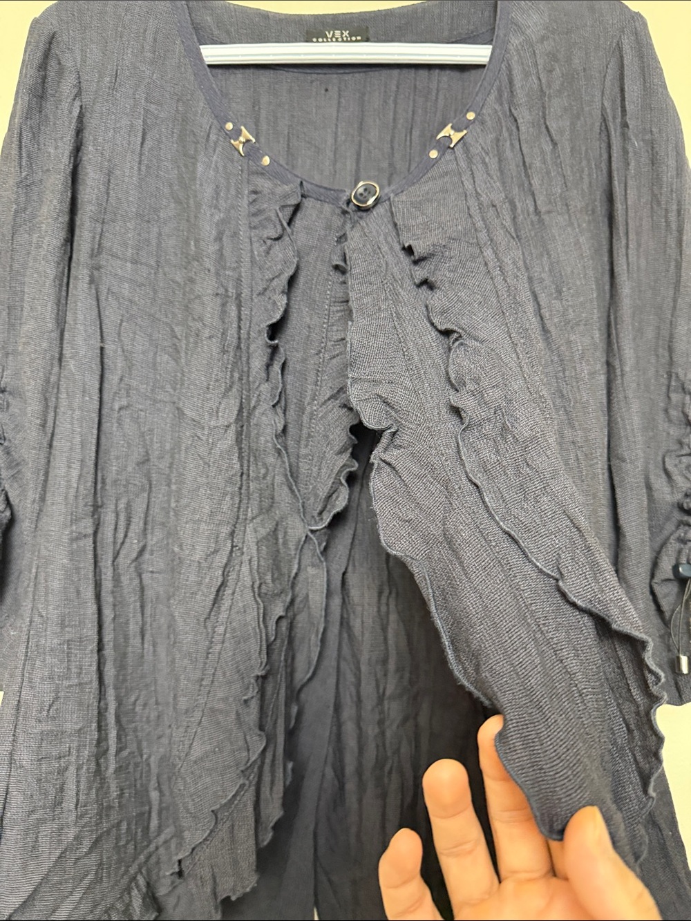 Vex Collection Ruffle Front Lightweight Tunic Top Size M - Picture 5 of 8